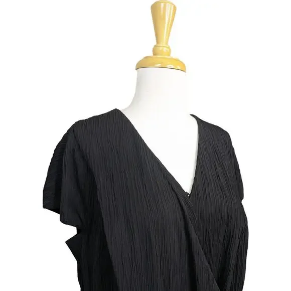 NEW MM LaFleur Valerie Wrap Top 1X Pleated Jersey Crepe Black Cap Sleeve - Picture 1 of 13